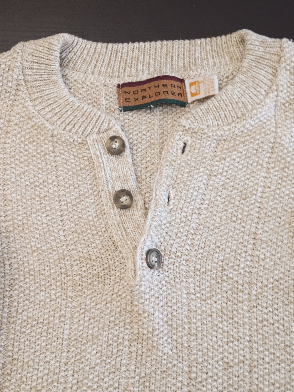 Men's Lg. Cream V-Neck Henley Sweater. 50" Chest. Like New